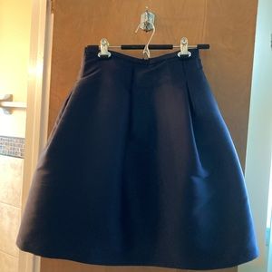 Lord & Taylor XS dressy navy trumpet skirt - dress it up for the holiday!